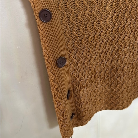 NorthStyle Cozy Brown Women's Poncho - Picture 6 of 6